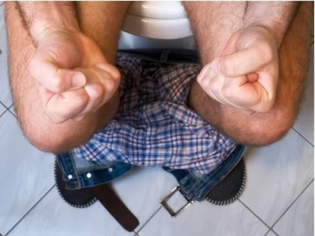 Tudi vas zbode ob besedi HEMOROIDI?